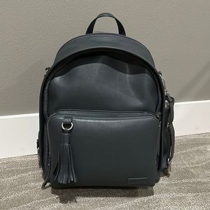 Skiphop Vegan Backpack (Greenwich simply chic backpack)